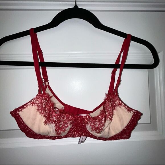 Victoria’s Secret Dream Angels Push Up Without Padding Underwire Lace Bra - Picture 1 of 7